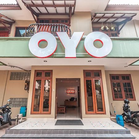 Oyo 1990 Kost Kuningan Executive Boading House Setiabudi Джакарта Экстерьер фото