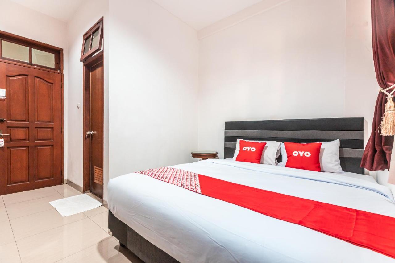 Oyo 1990 Kost Kuningan Executive Boading House Setiabudi Джакарта Экстерьер фото