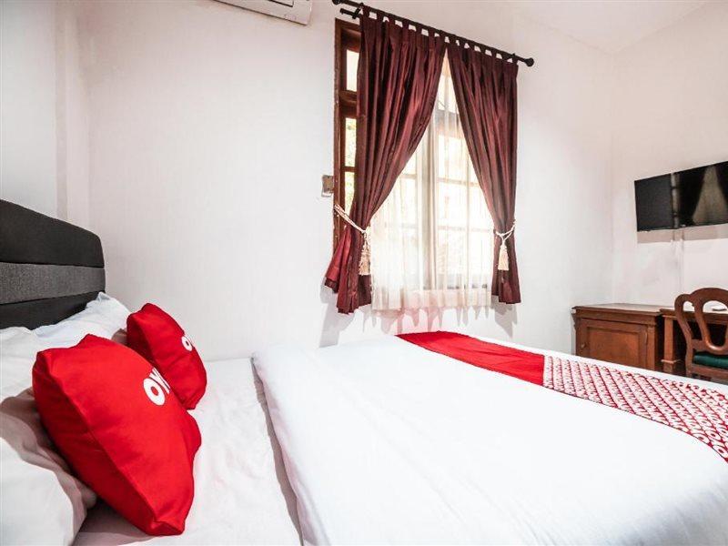 Oyo 1990 Kost Kuningan Executive Boading House Setiabudi Джакарта Экстерьер фото