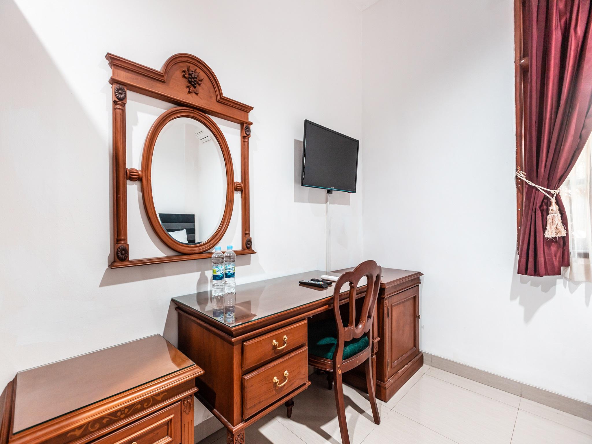 Oyo 1990 Kost Kuningan Executive Boading House Setiabudi Джакарта Экстерьер фото