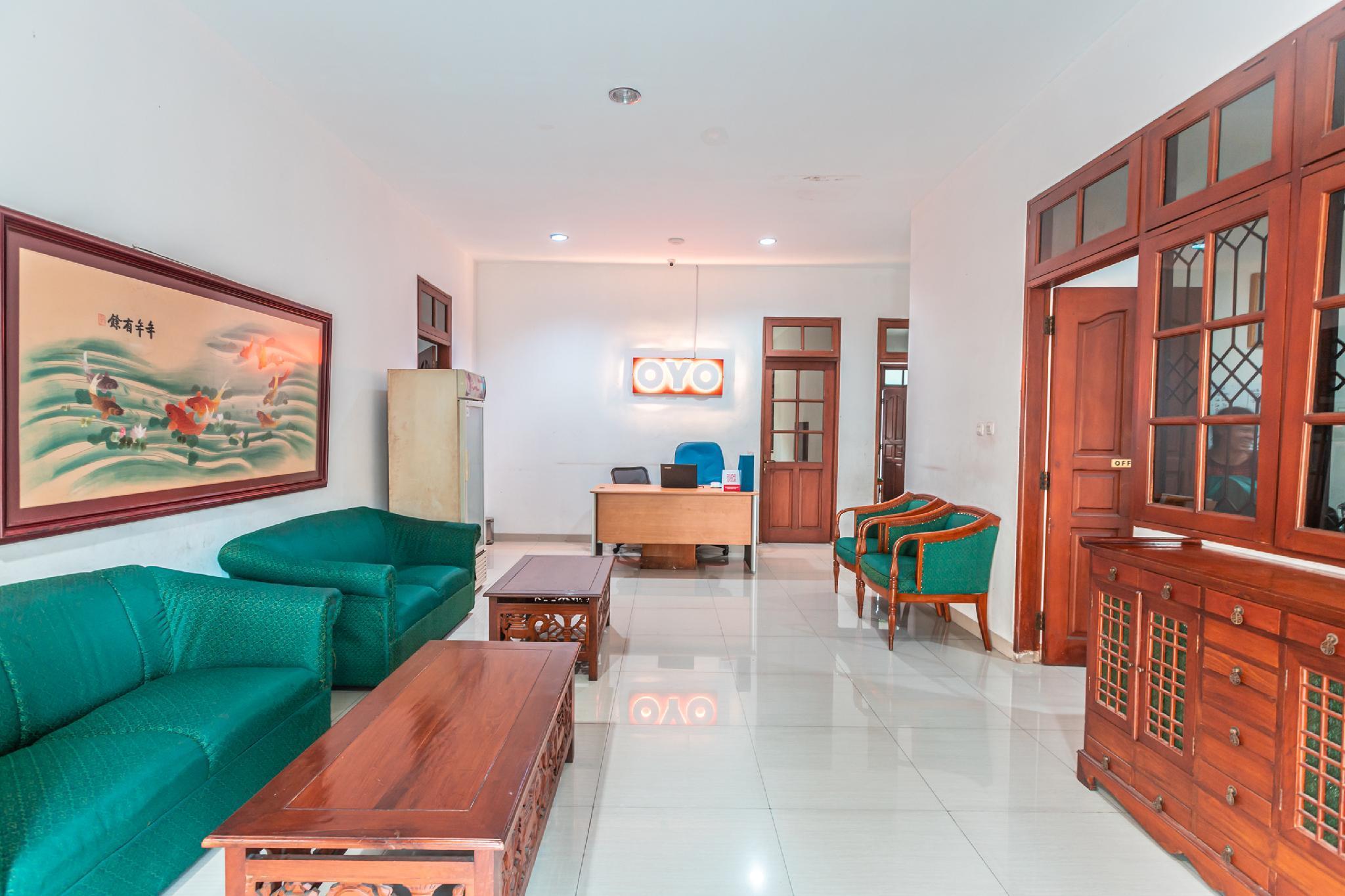 Oyo 1990 Kost Kuningan Executive Boading House Setiabudi Джакарта Экстерьер фото