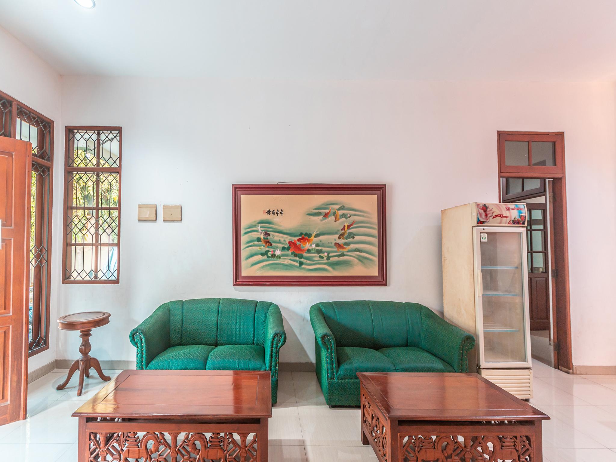 Oyo 1990 Kost Kuningan Executive Boading House Setiabudi Джакарта Экстерьер фото